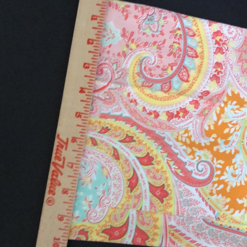 J. MCLaughlin casual paisley mid rise flare leg pants. Size 4 - Picture 11 of 14